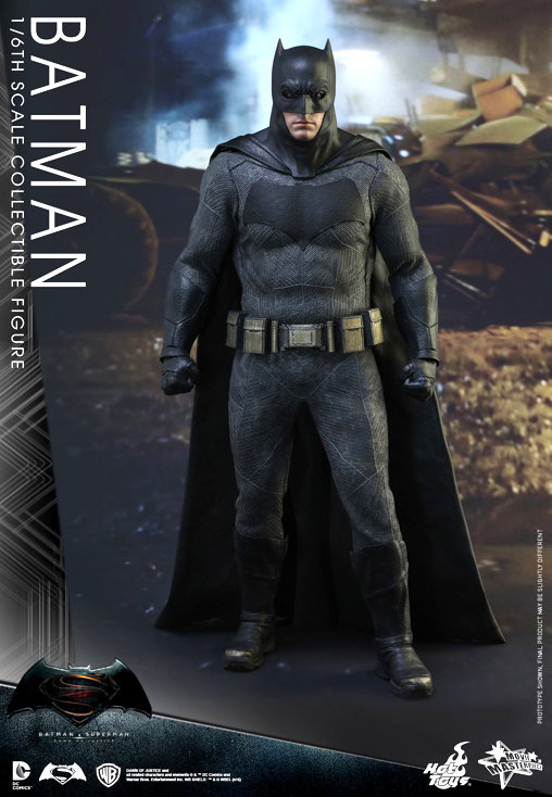 Batman v Superman - Dawn of Justice: Batman - With Sniper Rifle, 1/6 Figur von Hot Toys
