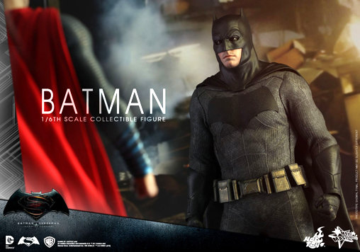 Batman v Superman - Dawn of Justice: Batman - With Sniper Rifle, 1/6 Figur von Hot Toys