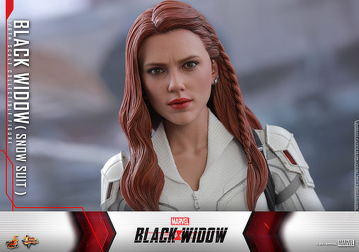 Black Widow: Natasha Romanoff - Snow Suit, 1/6 Figur von Hot Toys