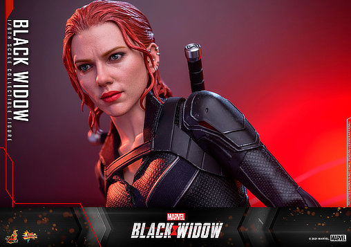 Black Widow: Natasha Romanoff - Black Suit, 1/6 Figur von Hot Toys