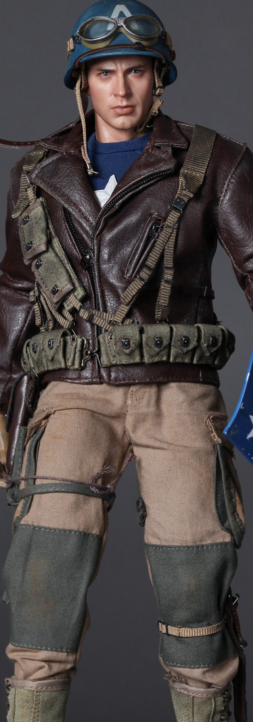 Captain America - The First Aveneger: Captain America - Rescue Uniform Version, 1/6 Figur von Hot Toys