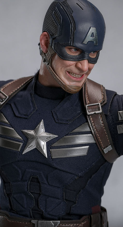 Captain America - The Winter Soldier: Captain America - Stealth S.T.R.I.K.E. Suit 2.0, 1/6 Figur von Hot Toys