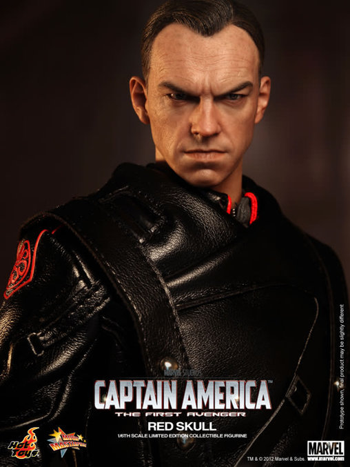 Captain America - The First Avenger: Red Skull, 1/6 Figur von Hot Toys
