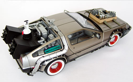Zurück in die Zukunft 3: DeLorean, Fertig-Modell von Sun Star