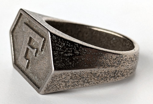 Captain Future: Siegelring, Ring von SPACEart