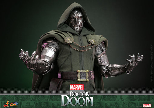 Doctor Doom: Doctor Victor Von Doom, 1/6 Figur von Hot Toys