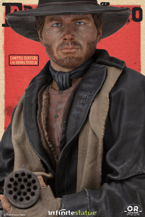 Django: Franco Nero, Statue von Infinite Statue
