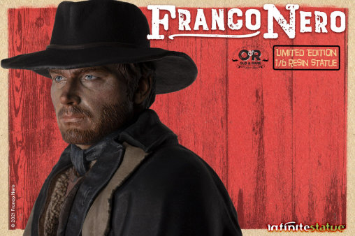Django: Franco Nero, Statue von Infinite Statue