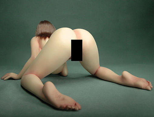 Double Sized Girls: Xandra, Statue von SPACEart