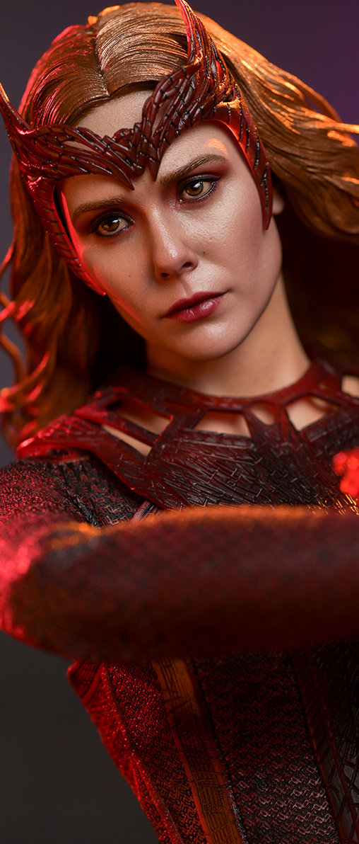 Doctor Strange in the Multiverse of Madness: Scarlet Witch, 1/6 Figur von Hot Toys