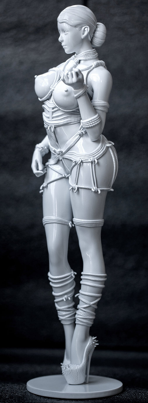 Enjoy in White: Angelica, Statue von SPACEart