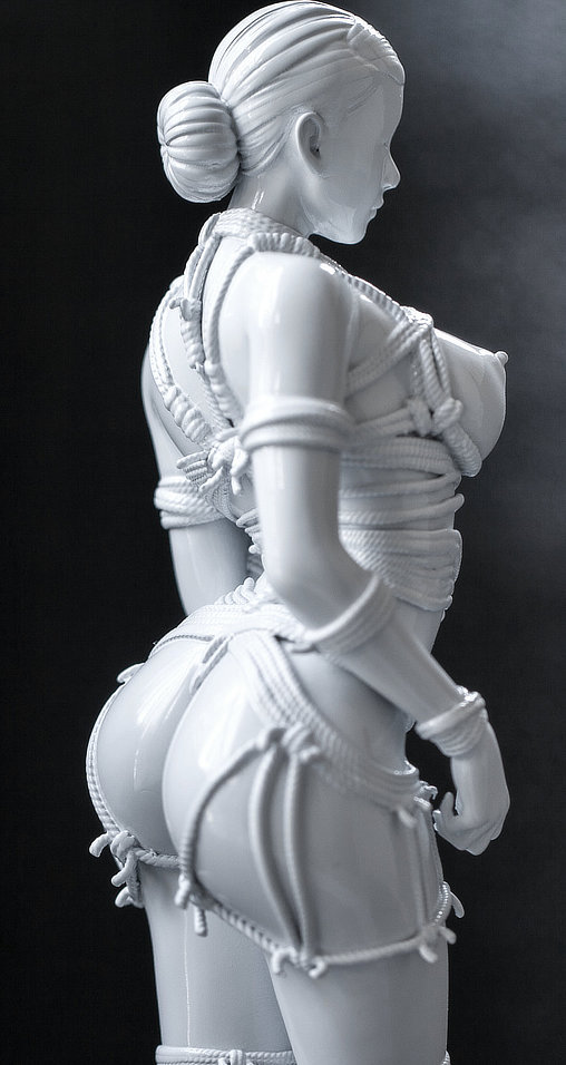 Enjoy in White: Angelica, Statue von SPACEart
