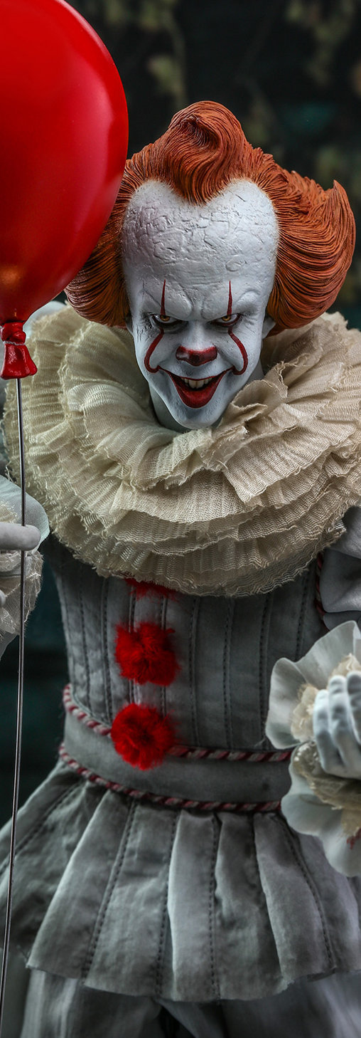 Es - Kapitel 2: Pennywise, 1/6 Figur von Hot Toys
