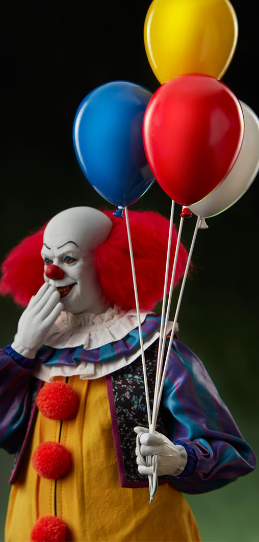 Es: Pennywise, 1/6 Figur von Sideshow