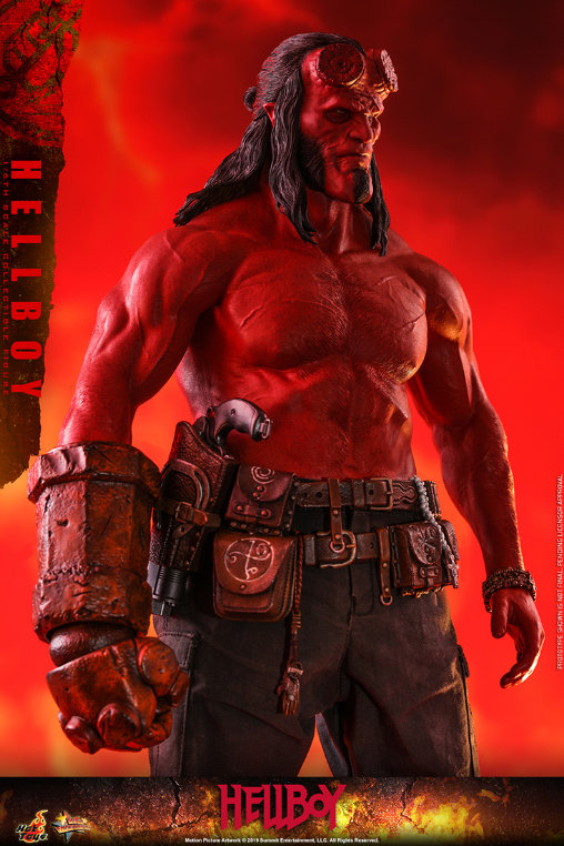 Hellboy - Call of Darkness: Hellboy, 1/6 Figur von Hot Toys