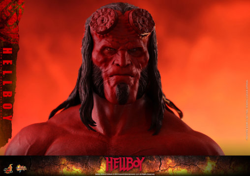 Hellboy - Call of Darkness: Hellboy, 1/6 Figur von Hot Toys
