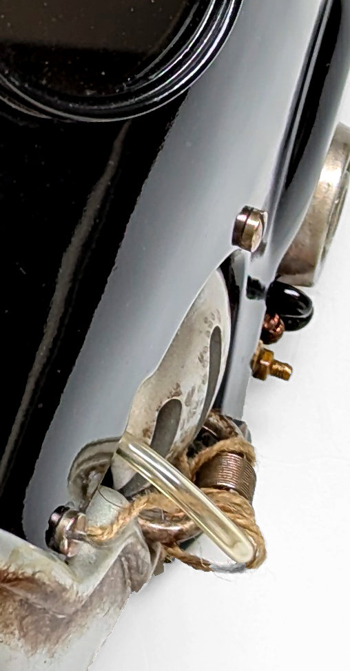 Hellboy: Karl Ruprecht Kroenen Maske, Maske von BurTech