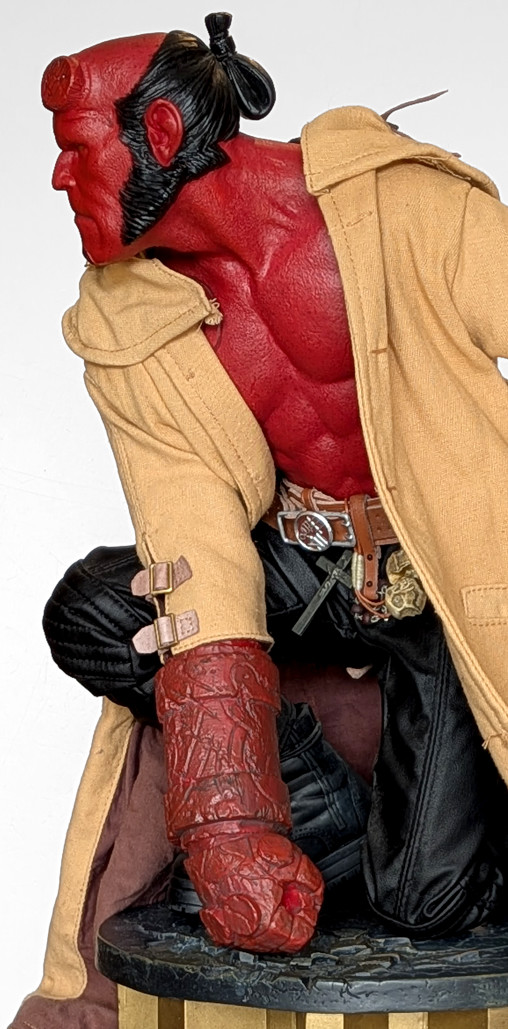 Hellboy II - The Golden Army: Hellboy von Sideshow, weitere Produktansicht 6