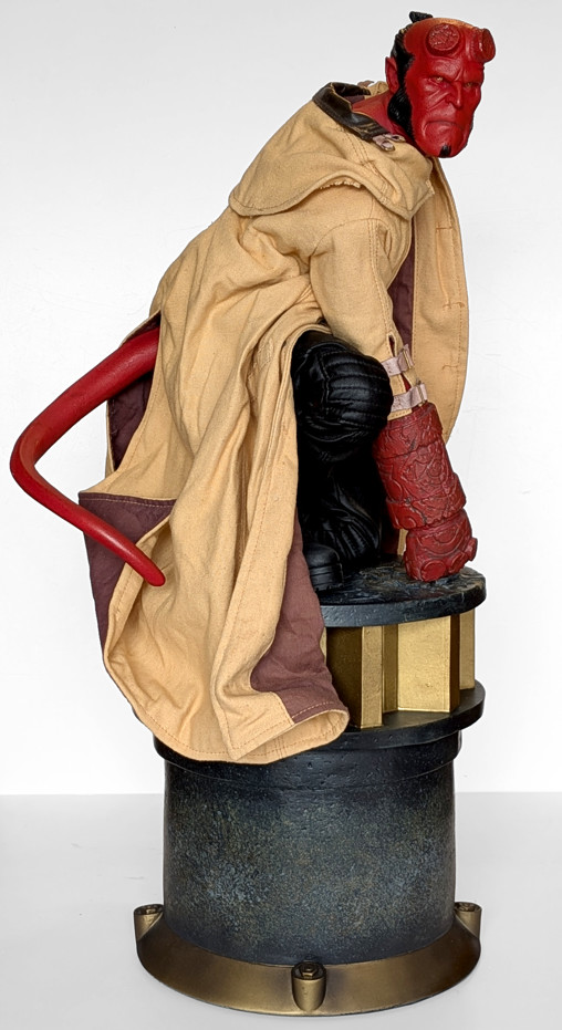 Hellboy II - The Golden Army: Hellboy von Sideshow, weitere Produktansicht 7