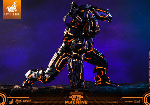 Iron Man 2: Neon Tech War Machine - DieCast, 1/6 Figur von Hot Toys
