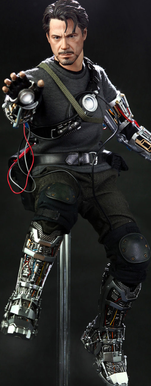 Iron Man 1: Tony Stark - Mech Test Version, 1/6 Figur von Hot Toys