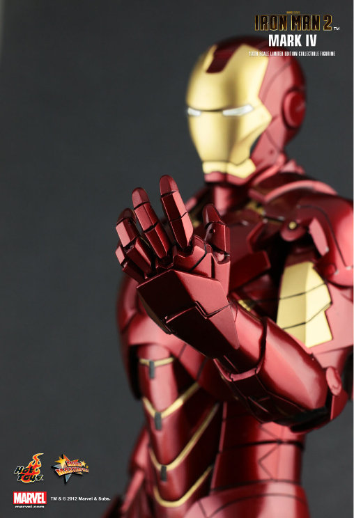 Iron Man 2: Iron Man Mark IV, 1/6 Figur von Hot Toys