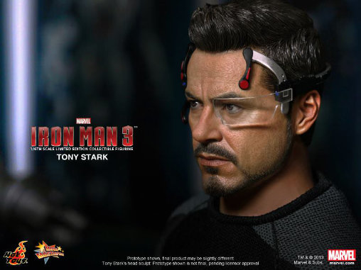 Iron Man 3: Tony Stark - Armor Testing Version, 1/6 Figur von Hot Toys