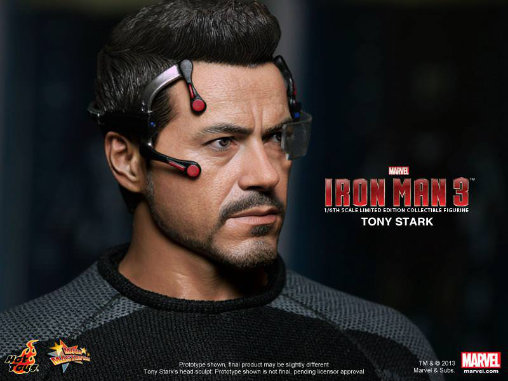 Iron Man 3: Tony Stark - Armor Testing Version, 1/6 Figur von Hot Toys