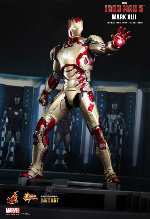 Iron Man 3: Iron Man Mark XLII - DieCast, 1/6 Figur von Hot Toys