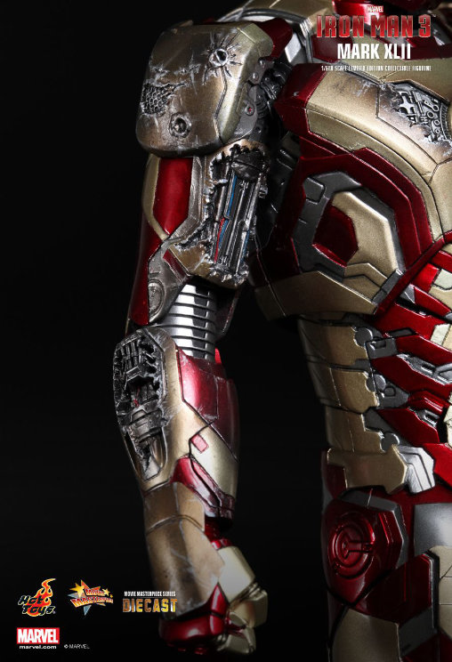 Iron Man 3: Iron Man Mark XLII - DieCast, 1/6 Figur ... https://spaceart.de/produkte/irm015-iron-man-mark-xlii-diecast-figur-metall-hot-toys-mms197d02-902031-4897011175102-spaceart.php