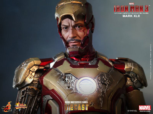 Iron Man 3: Iron Man Mark XLII - DieCast, 1/6 Figur von Hot Toys