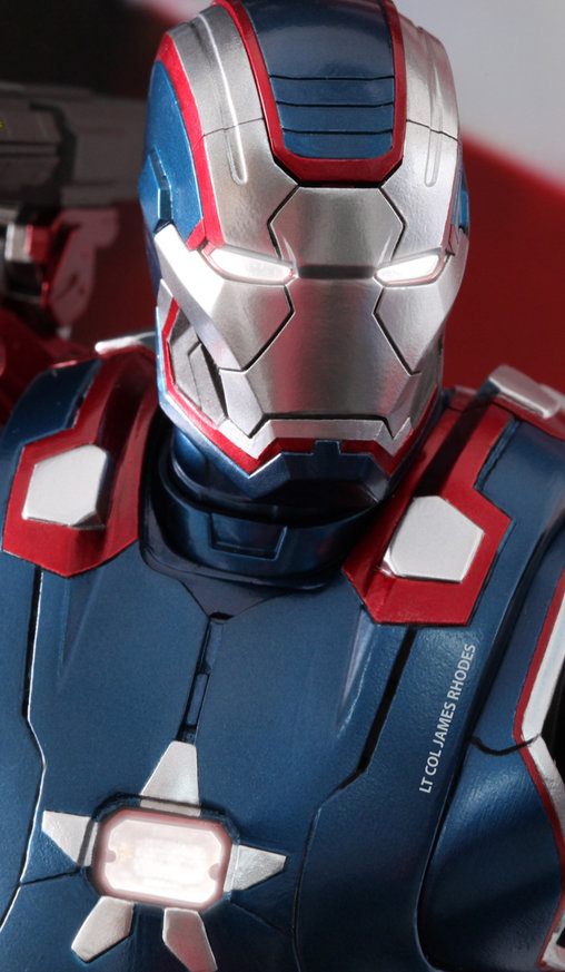 Iron Man 3: Iron Patriot - DieCast, 1/6 Figur von Hot Toys