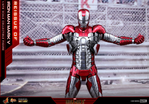 Iron Man 2: Iron Man Mark V - DieCast, 1/6 Figur von Hot Toys