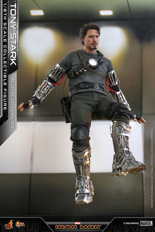 Iron Man 1: Tony Stark - Mech Test Version, 1/6 Figur von Hot Toys