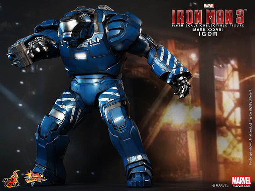 Iron Man 3: Igor Mark XXXVIII, 1/6 Figur von Hot Toys