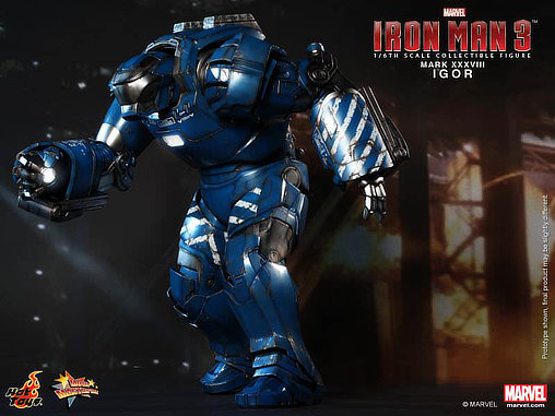 Iron Man 3: Igor Mark XXXVIII, 1/6 Figur von Hot Toys
