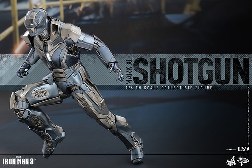 Iron Man 3: Iron Man Mark XL Shotgun, 1/6 Figur von Hot Toys