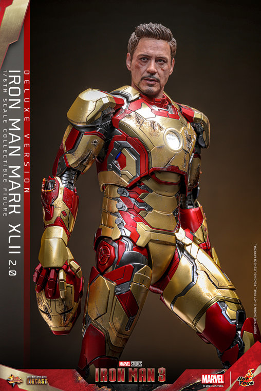 Iron Man 3: Iron Man Mark XLII 2.0 - Deluxe - DieCast, 1/6 Figur von Hot Toys