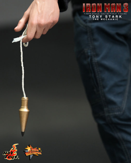 Iron Man 3: Tony Stark - The Mechanic, 1/6 Figur von Hot Toys
