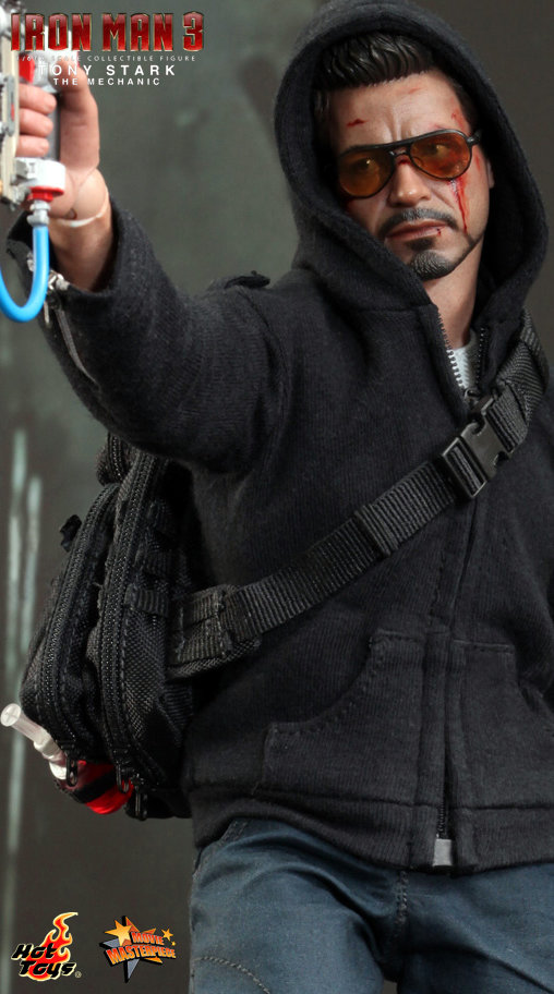 Iron Man 3: Tony Stark - The Mechanic, 1/6 Figur von Hot Toys