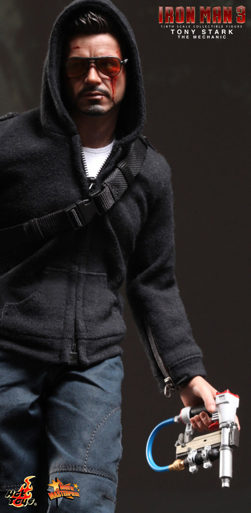 Iron Man 3: Tony Stark - The Mechanic, 1/6 Figur von Hot Toys