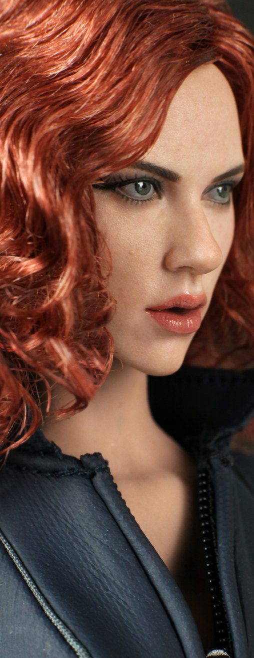 Iron Man 2: Black Widow, 1/6 Figur von Hot Toys