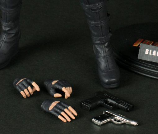 Iron Man 2: Black Widow, 1/6 Figur von Hot Toys