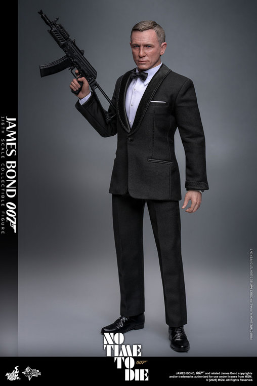 James Bond - Keine Zeit zu sterben: 007 James Bond, 1/6 Figur von Hot Toys
