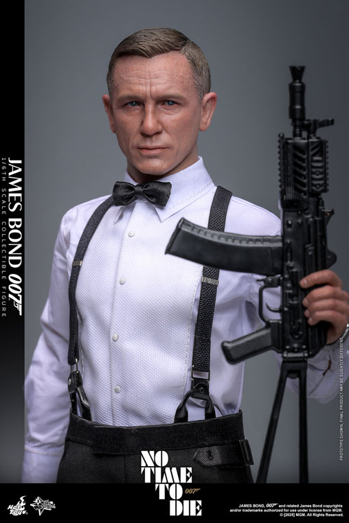 James Bond - Keine Zeit zu sterben: 007 James Bond, 1/6 Figur von Hot Toys