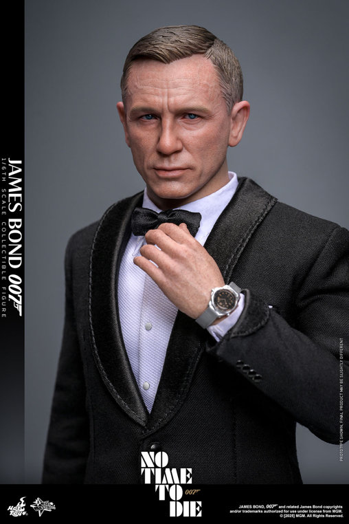 James Bond - Keine Zeit zu sterben: 007 James Bond, 1/6 Figur von Hot Toys
