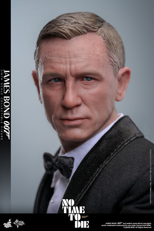James Bond - Keine Zeit zu sterben: 007 James Bond, 1/6 Figur von Hot Toys
