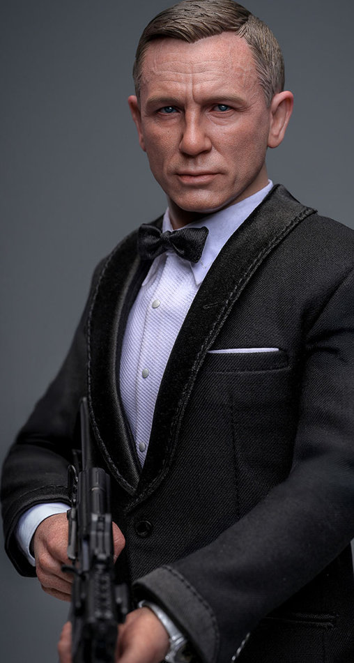 James Bond - Keine Zeit zu sterben: 007 James Bond, 1/6 Figur von Hot Toys