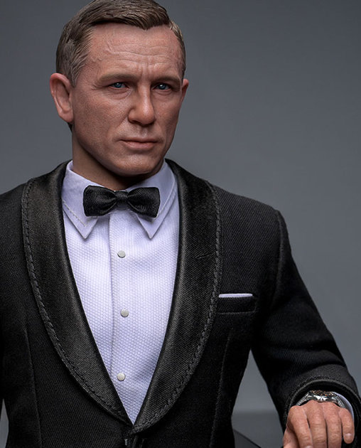 James Bond - Keine Zeit zu sterben: 007 James Bond, 1/6 Figur von Hot Toys