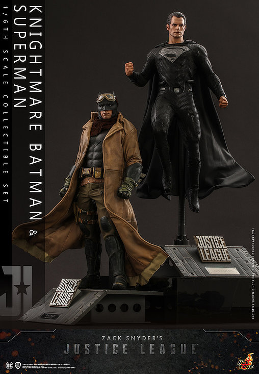 Zack Snyders Justice League: Knightmare Batman und Black Suit Superman, 1/6 Figur von Hot Toys